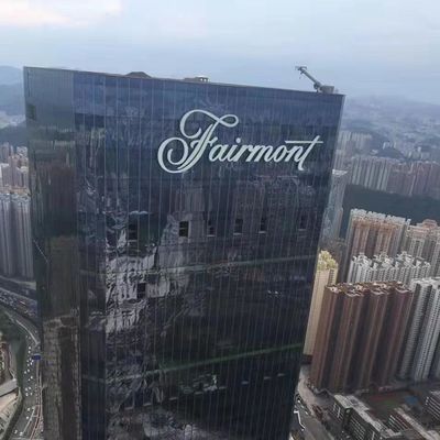 구축되는 LED 라이트 회사명 로고는 3d 채널 레터에 서명합니다